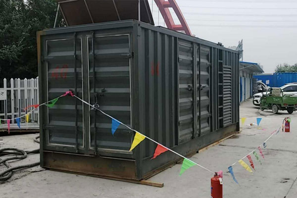 灵丘发电机租赁空气滤清器多久更换一次？